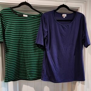 Lot of 2 Lularoe 2xl tops, runs small